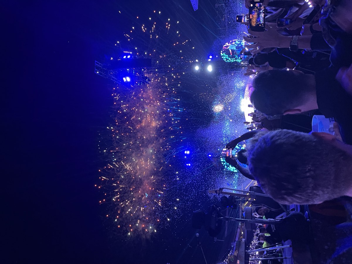 Feux d'artifice sur le final
